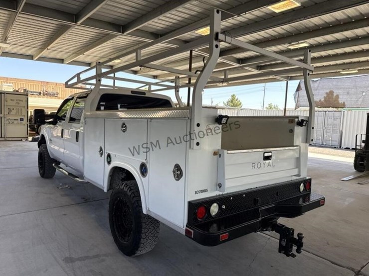 2016-ford-f350-image-10