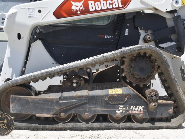 2023-bobcat-t76-image-32