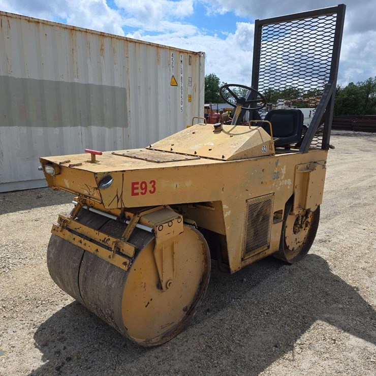 1977 BOMAG BW90