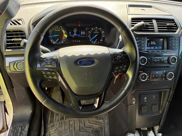 2018-ford-explorer-police-interceptor-image-14