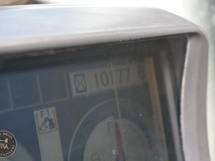 2010-deere-350d-lc-image-67