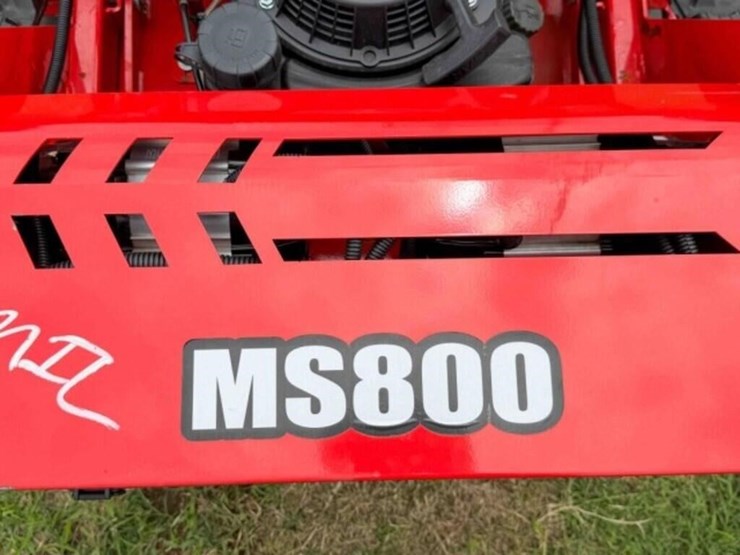 ms800-robotic-mower-image-6