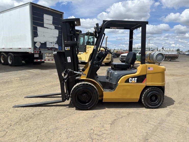 caterpillar-gp30n-image-5