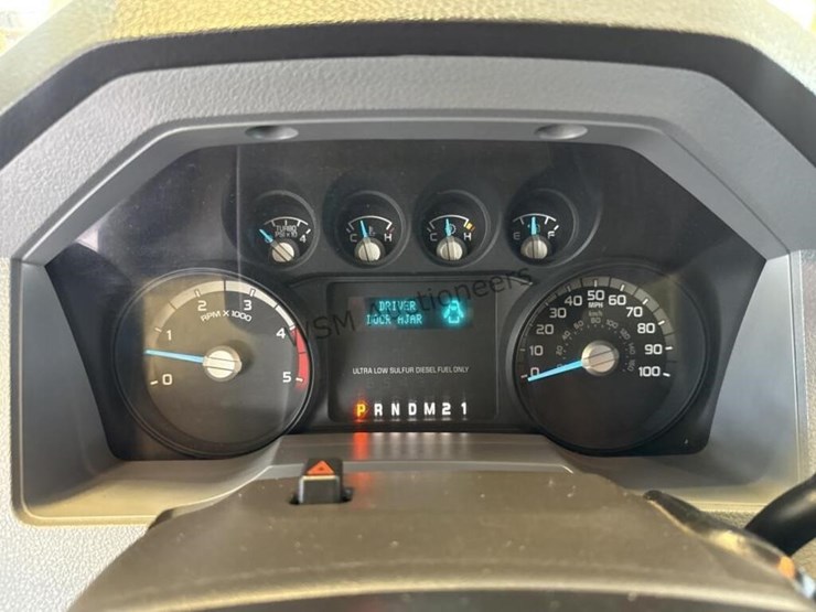 2016-ford-f350-image-21