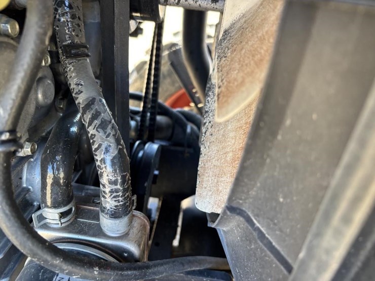 2020-bobcat-ct5558-image-53