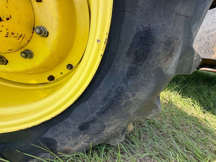 2019-john-deere-6155m-image-12