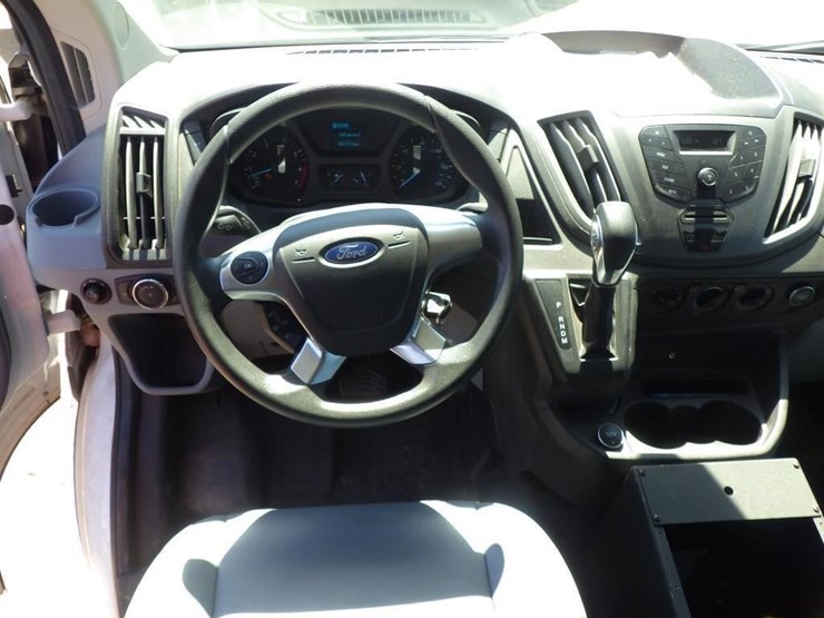 2018-ford-transit-image-8