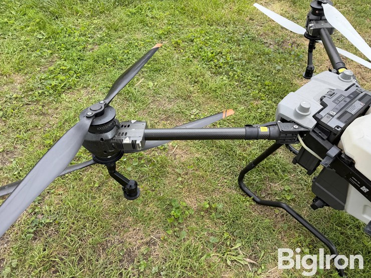 2024-dji-agras-t40-drone-image-14