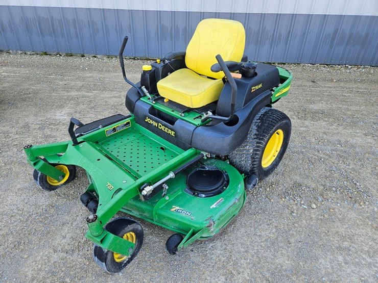 john-deere-737-image-1