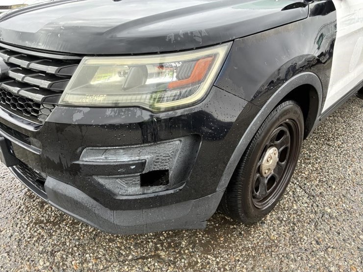 2017-ford-explorer-police-interceptor-image-5