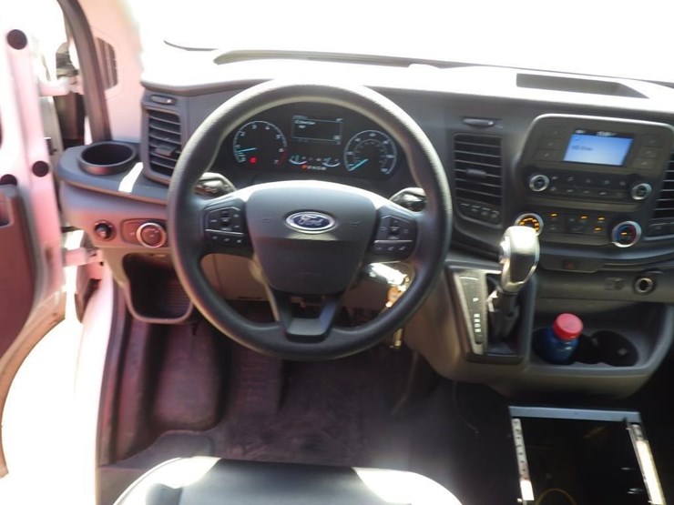 2020-ford-transit-image-9