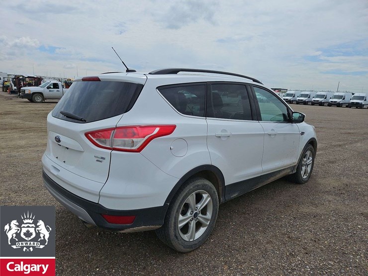 2016-ford-escape-image-5