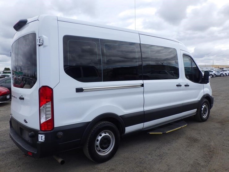 2020-ford-transit-image-3