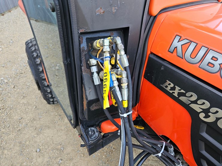 kubota-bx2230-image-28