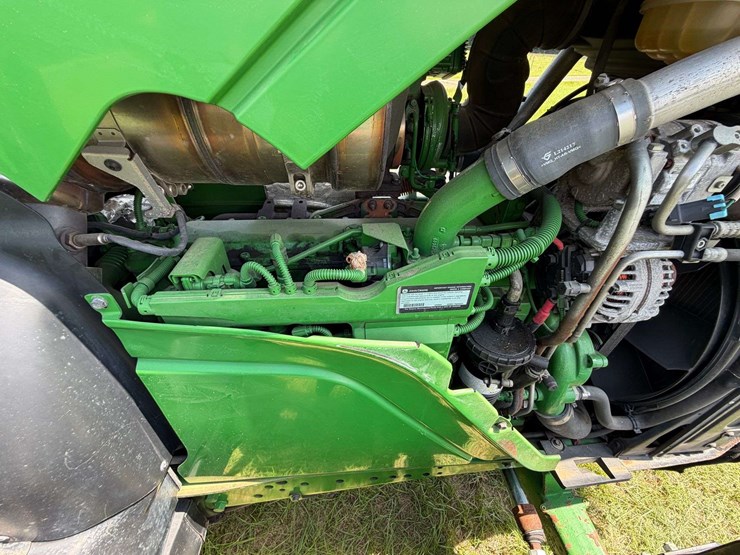 2019-john-deere-6155m-image-29