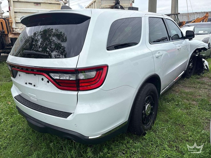 2023-dodge-durango-image-3