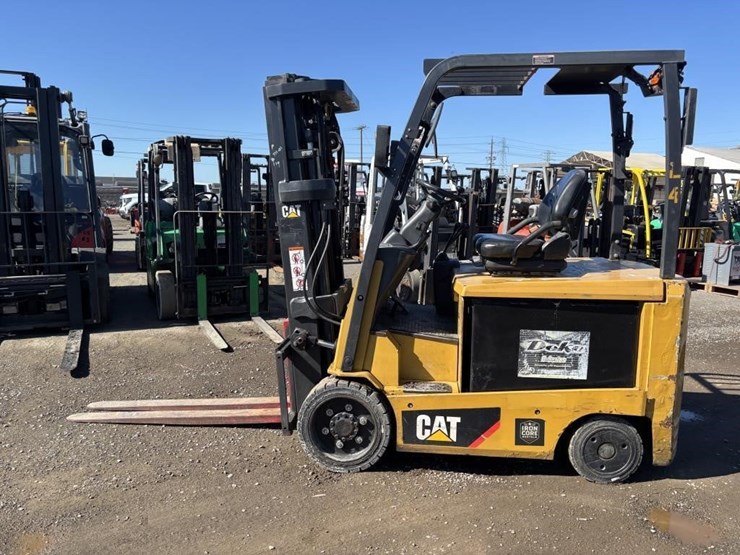 caterpillar-ec30n2-image-5