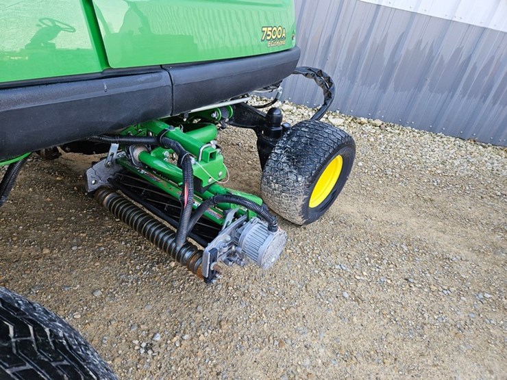 john-deere-7500-image-15