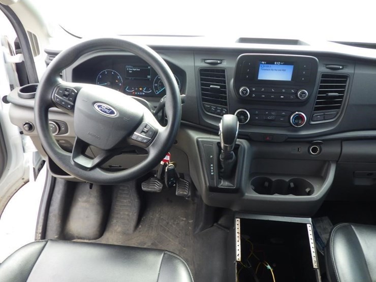 2020-ford-transit-image-9