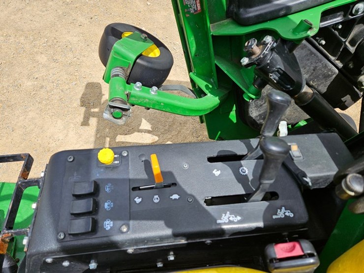 john-deere-1600-turbo-image-31