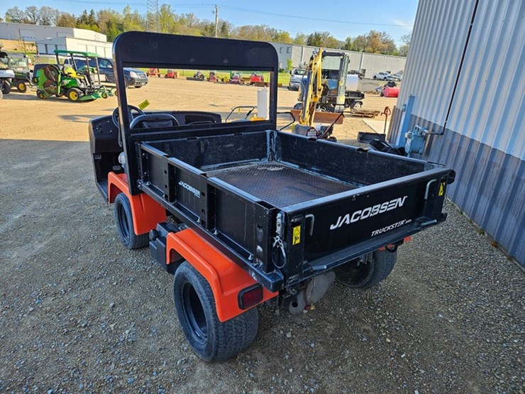 jacobsen-truckster-xd-image-3