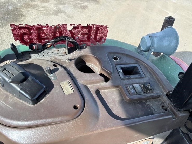 2006-john-deere-5225-image-46