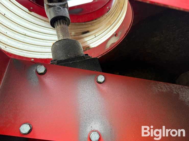westfield-mkx-10-63-swing-away-hopper-grain-auger-image-12