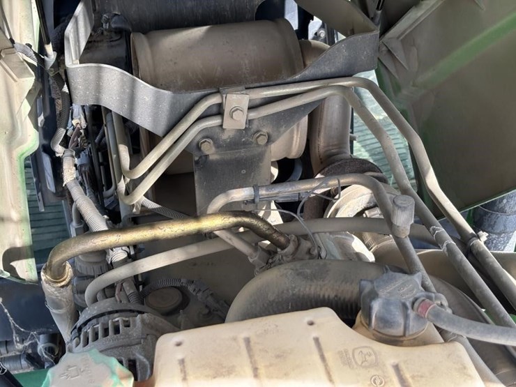 2006-john-deere-5225-image-54
