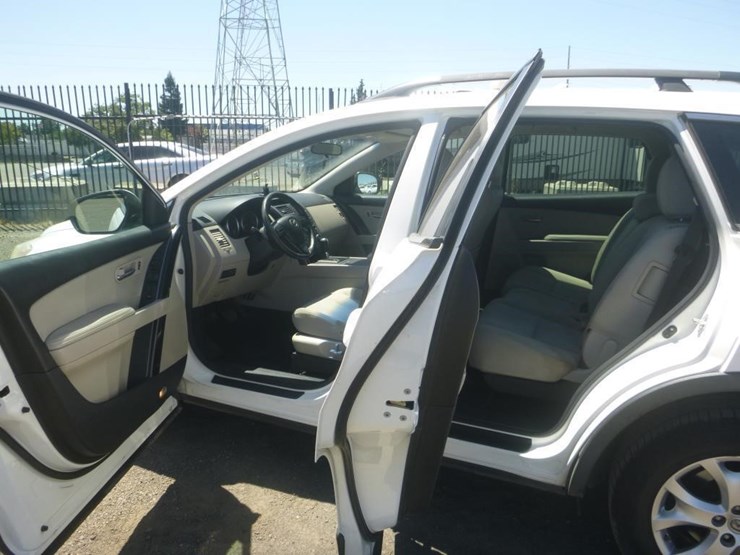 2012-mazda-cx9-image-6
