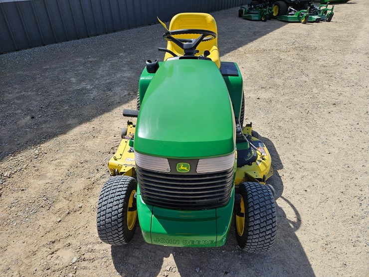 john-deere-325-image-8
