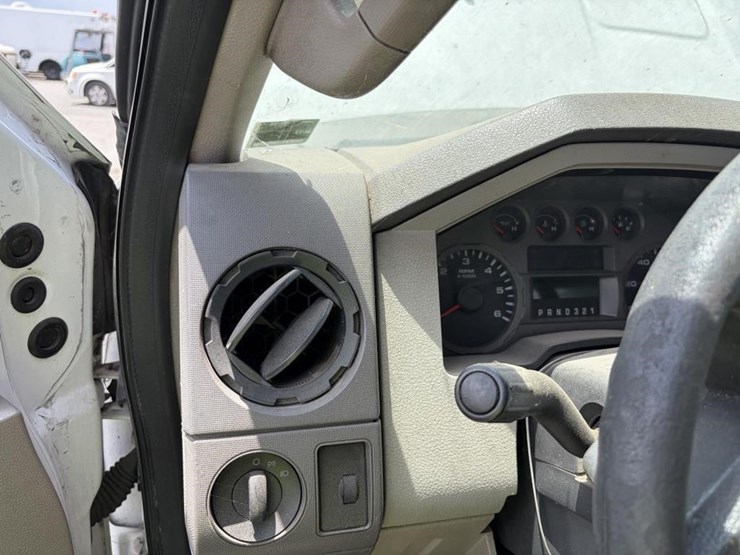 2008-ford-f450-image-22