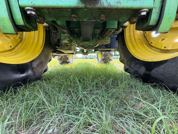 2019-john-deere-6155m-image-10
