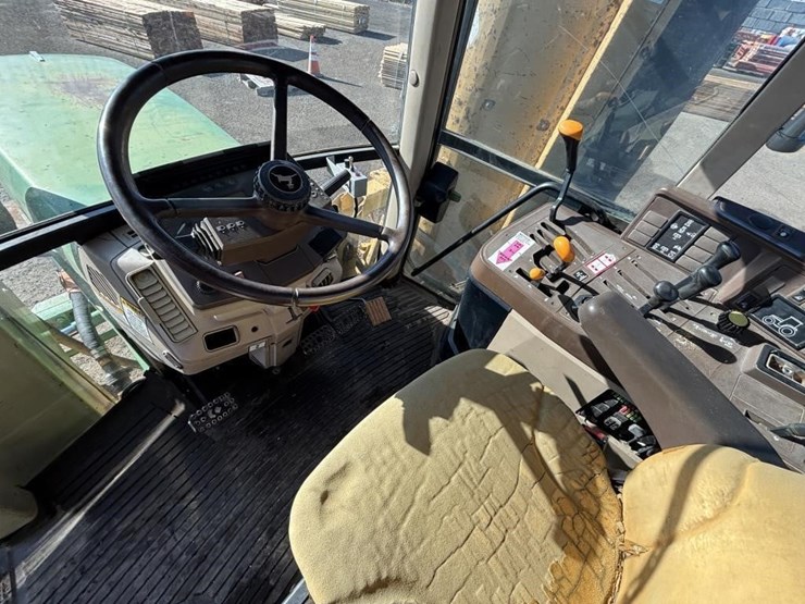 john-deere-6410-image-35