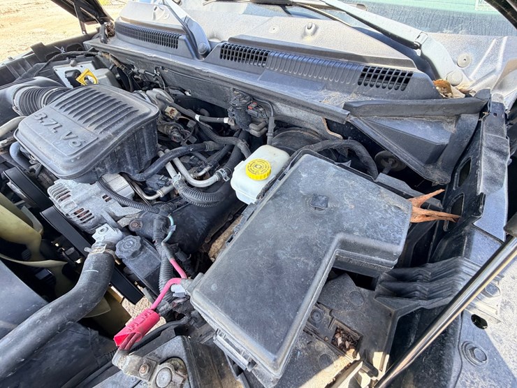 2005-dodge-dakota-image-28