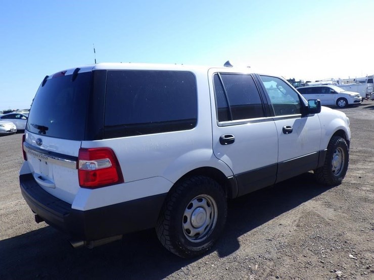 2017-ford-expedition-image-3