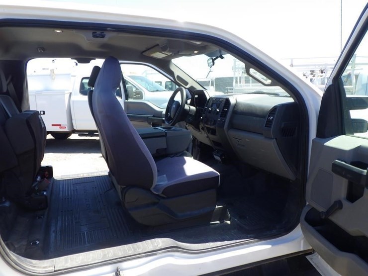 2017-ford-f350-image-6
