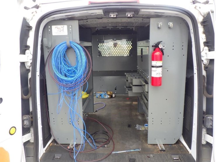 2015-ford-transit-connect-image-9