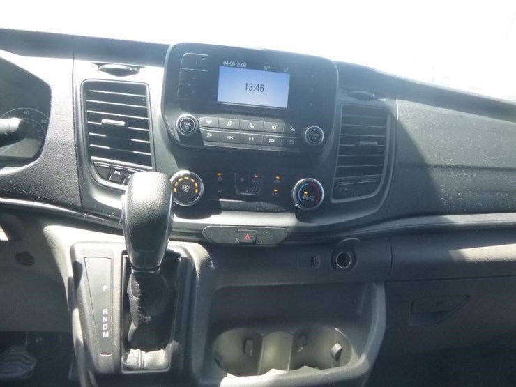 2020-ford-transit-image-9