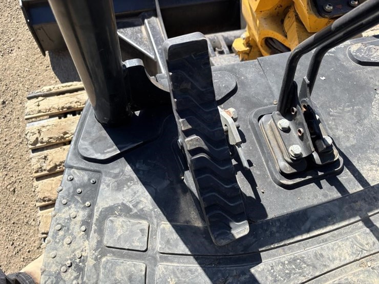 2018-caterpillar-303.5e2-cr-image-36