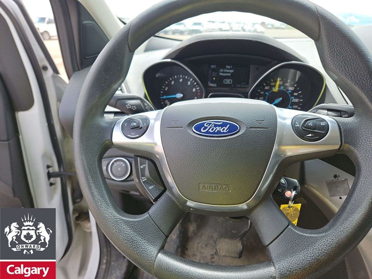 2016-ford-escape-image-18