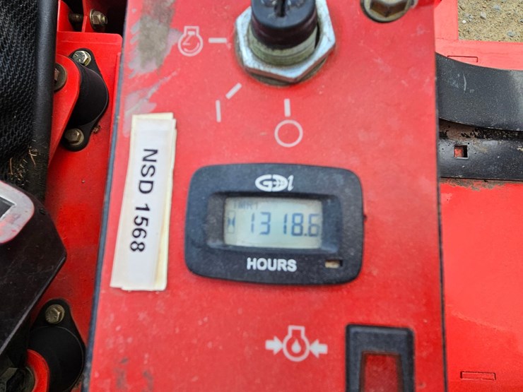 gravely-proturn-460-image-25