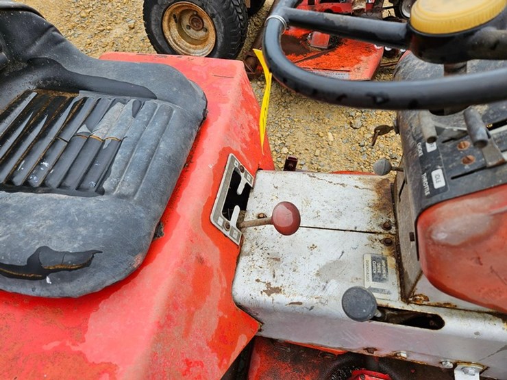 massey-ferguson-7-image-11