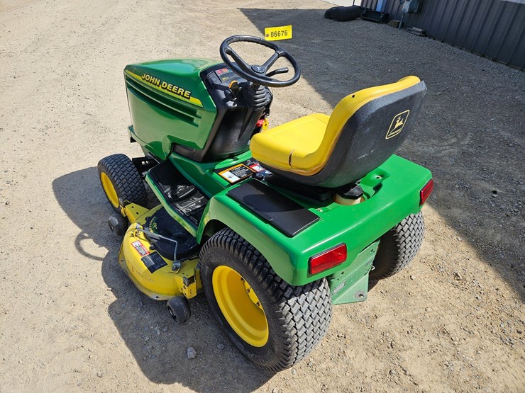 john-deere-325-image-3