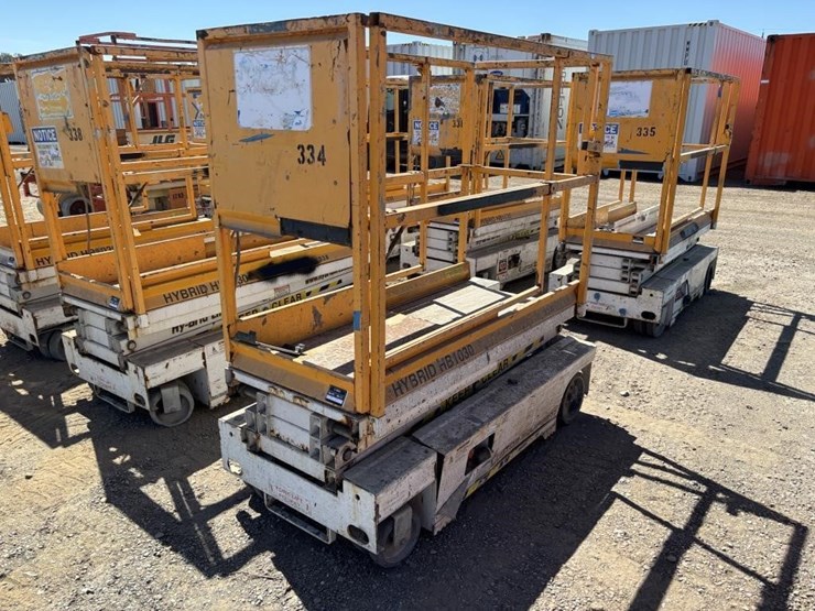2005-custom-equipment-hb1030-image-1