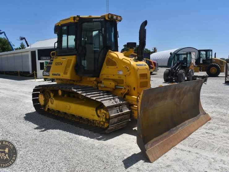 2019-komatsu-d51pxi-24-image-21