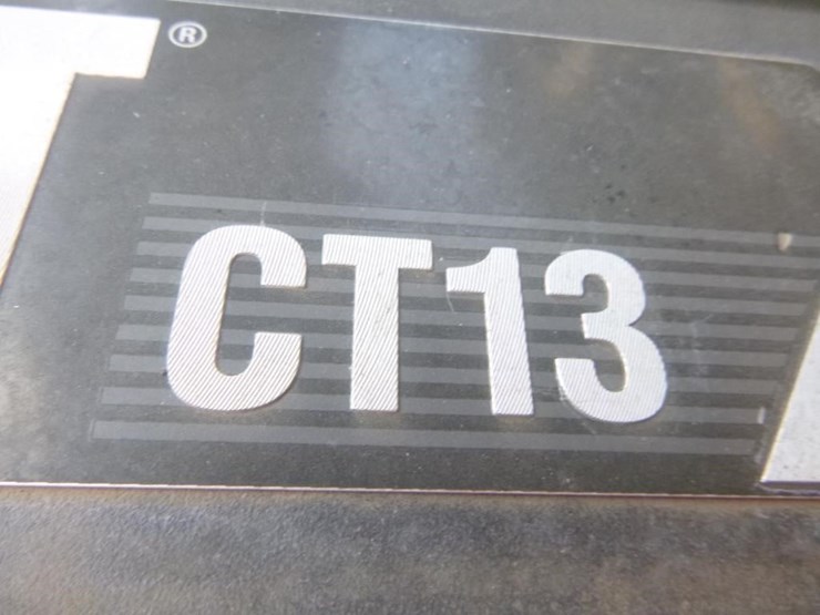 2016-caterpillar-ct660-image-22
