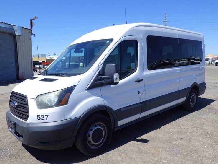2018-ford-transit-image-1