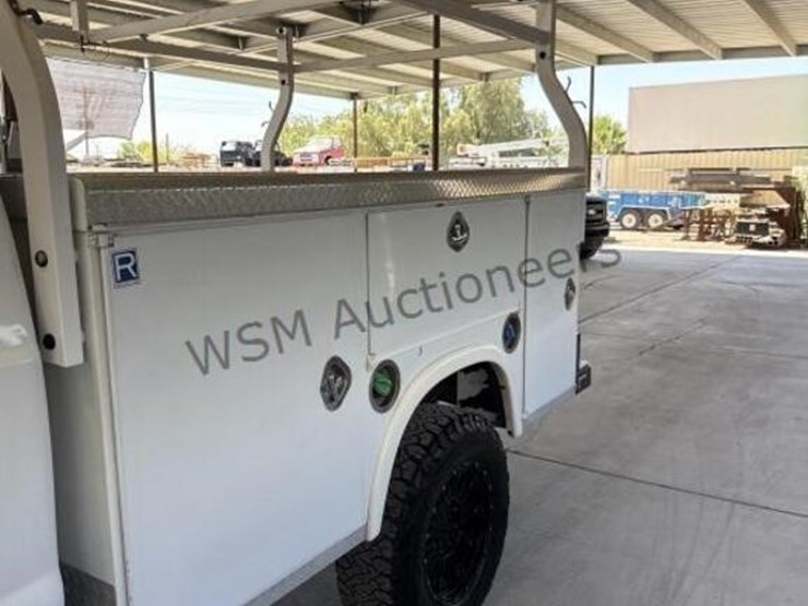 2016-ford-f350-image-9