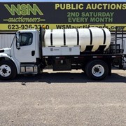 2013 FREIGHTLINER M2 106