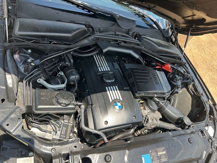 2010-bmw-535i-4-door-sedan-(171,524-miles)-image-7